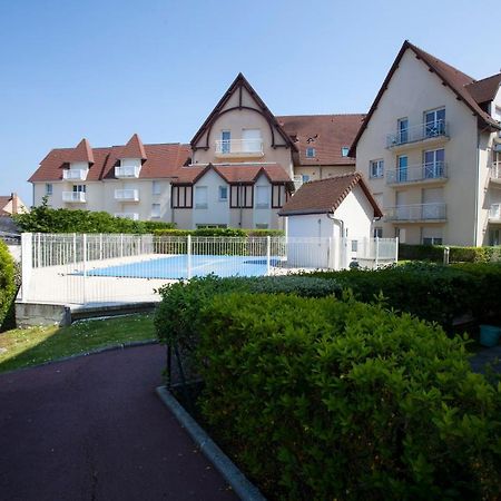 Appart Residence Proche Plage Avec Piscine Et Parking Couvert Prive Мервіль-Франсвіль-Плаж Екстер'єр фото